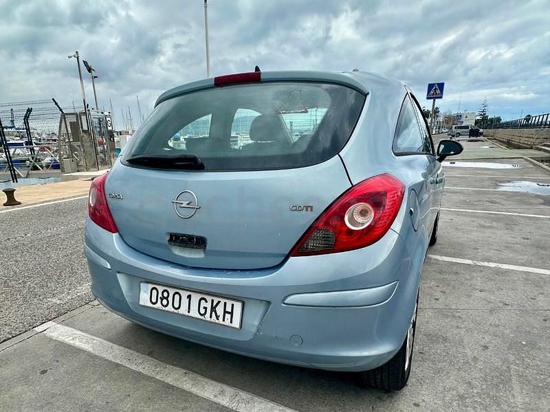 Usado Opel Corsa 90 CV (66 kW) 2008 Gris / plata Utilitario