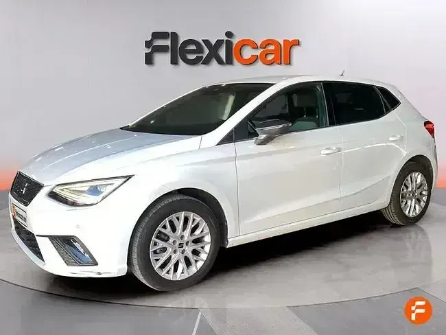 Usado Seat Ibiza XCELLENCE 115 CV (84 kW) 2024 Azul Utilitario