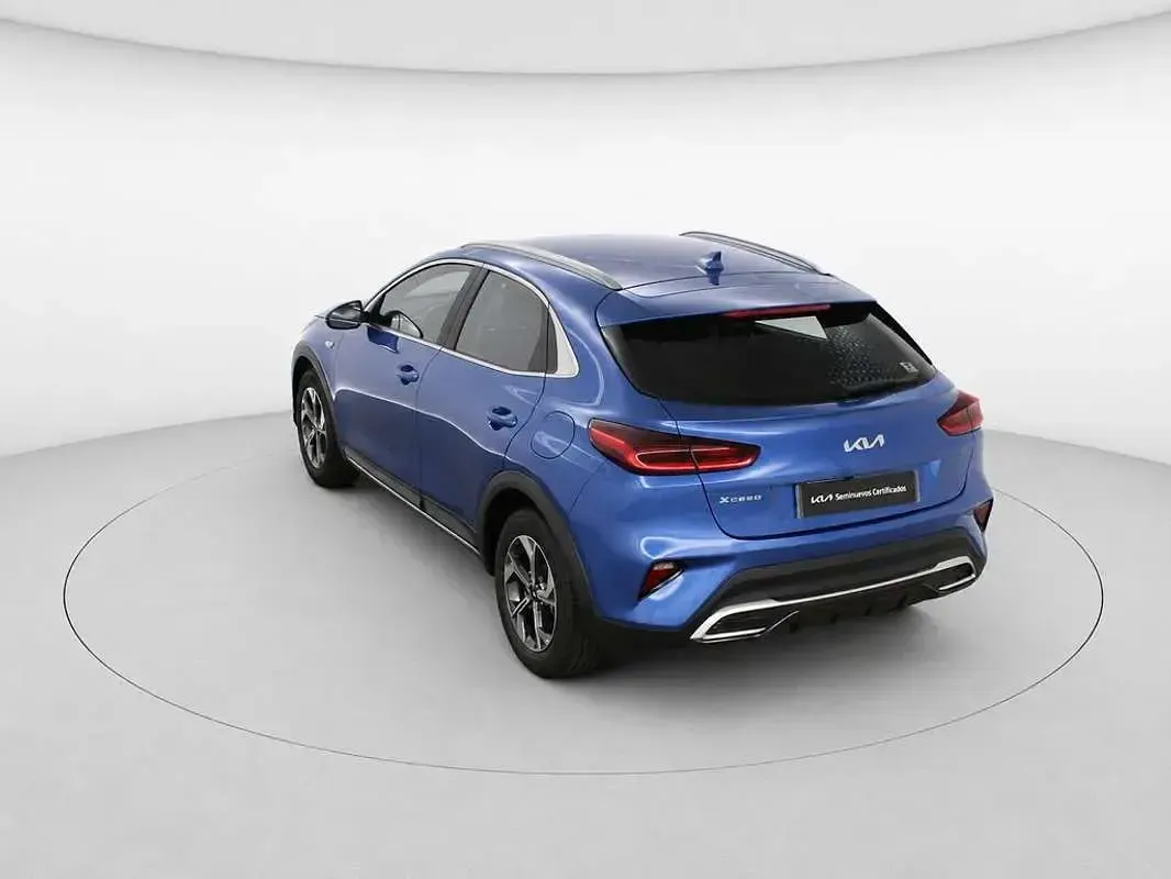 Usado Kia XCeed 101 CV (74 kW) 2025 Azul SUV