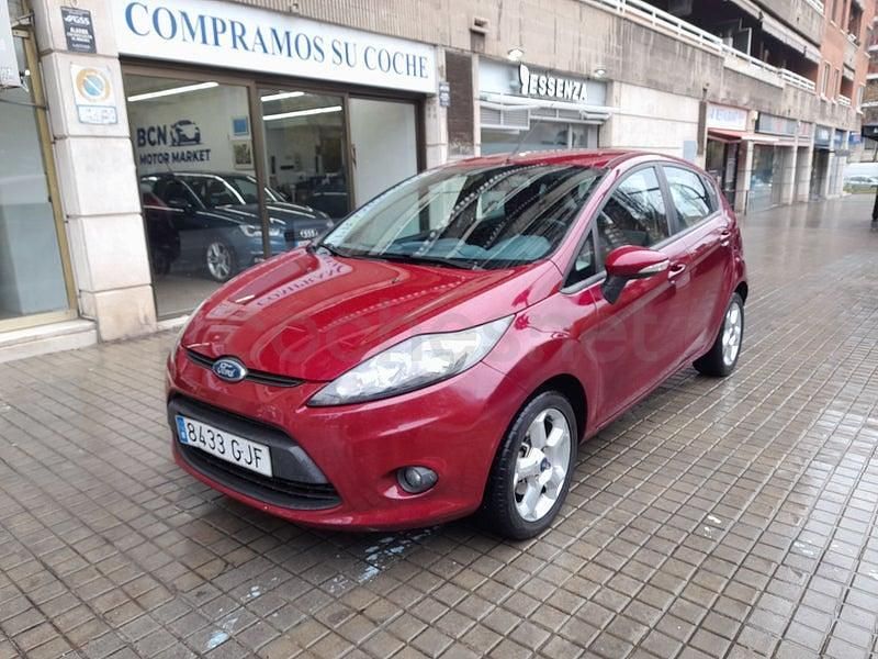Violeta / lila Usado 2008 Ford Fiesta Trend Utilitario | 4500 € (Precio justo) - Imagen 1/4