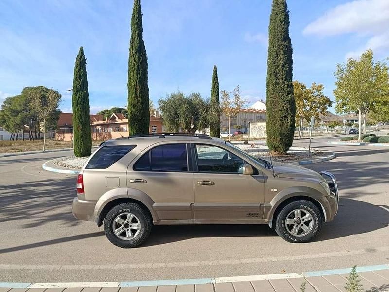 Usado Kia Sorento EX 140 CV (102 kW) 2003 Beige SUV
