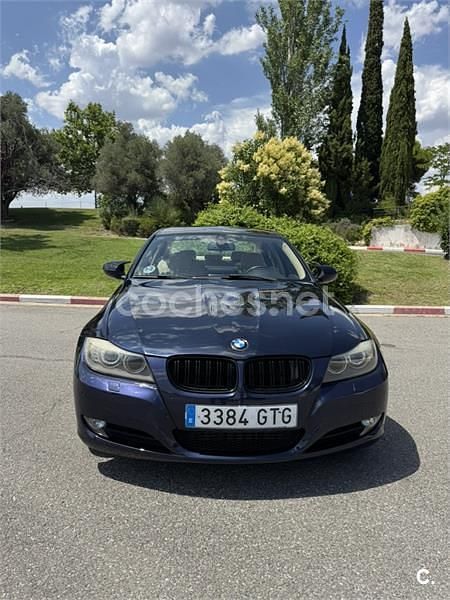 Azul Usado 2010 BMW 320 Berlina | 6700 € (Precio justo) - Imagen 1/4