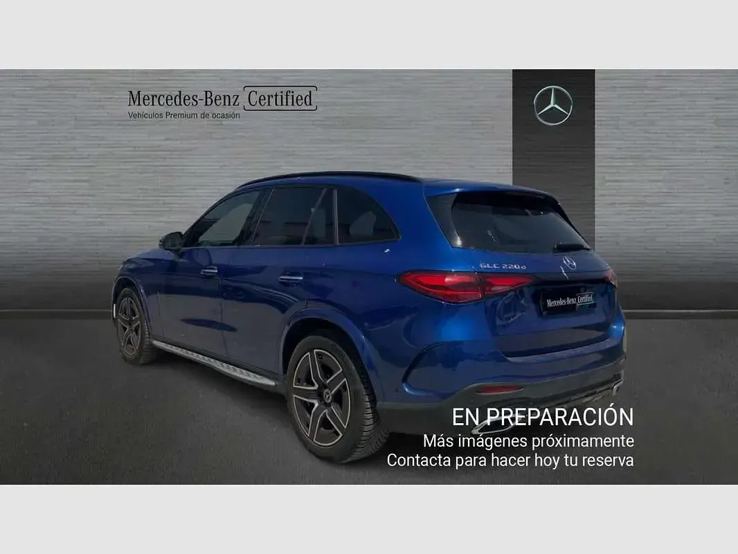 Usado Mercedes GLC250 204 CV (150 kW) 2023 Azul SUV