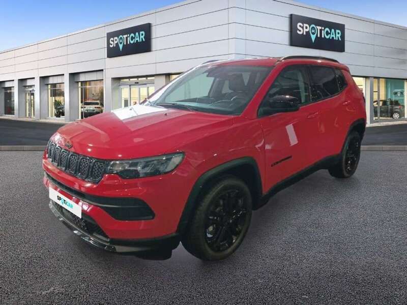 Usado Jeep Compass Night Eagle 131 CV (96 kW) 2023 Rojo SUV