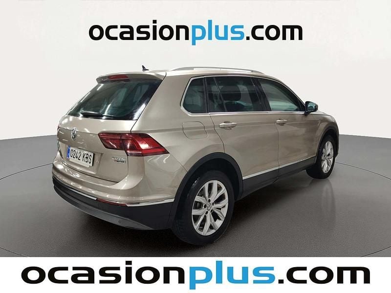 Usado VW Tiguan Sportline 180 CV (132 kW) 2017 Beige SUV