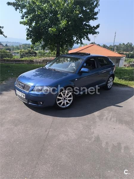 Azul Usado 2004 Audi A3 Ambition Berlina | 6100 € (Precio justo) - Imagen 1/4