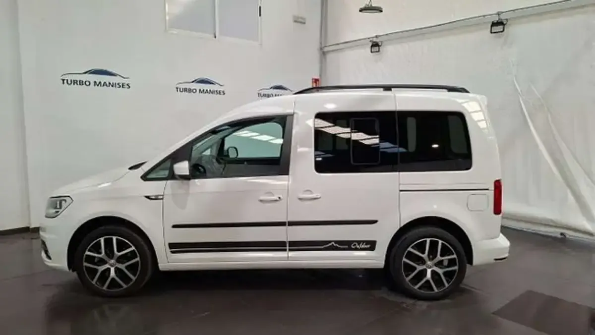 Usado VW Caddy 102 CV (75 kW) 2019 Blanco Monovolumen