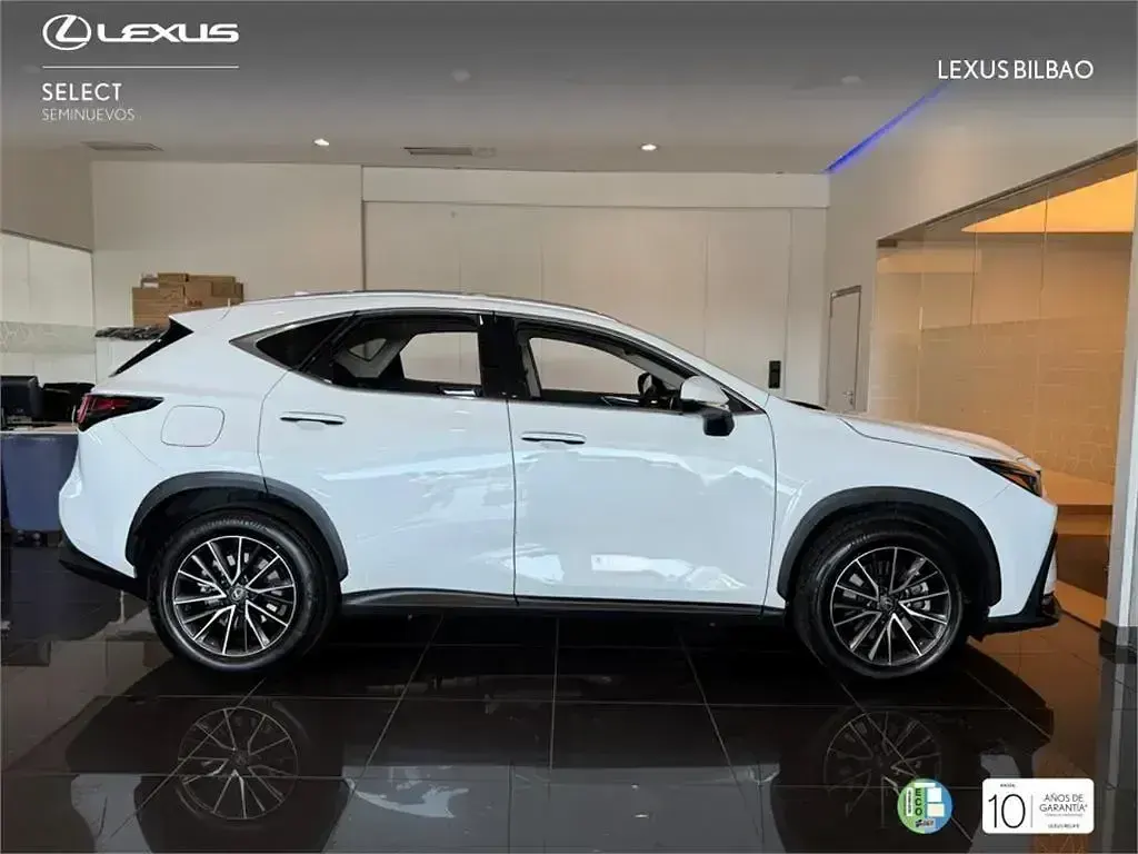 Usado Lexus NX450h+ 292 CV (214 kW) 2025 Blanco SUV