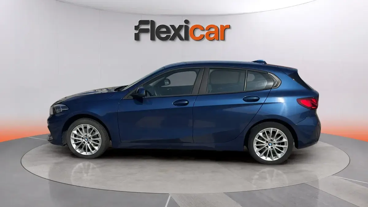 Usado BMW 118 136 CV (100 kW) 2023 Azul Utilitario