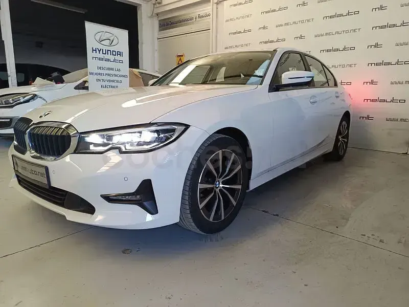 Usado BMW 318 Advantage 150 CV (110 kW) 2019 Blanco Berlina
