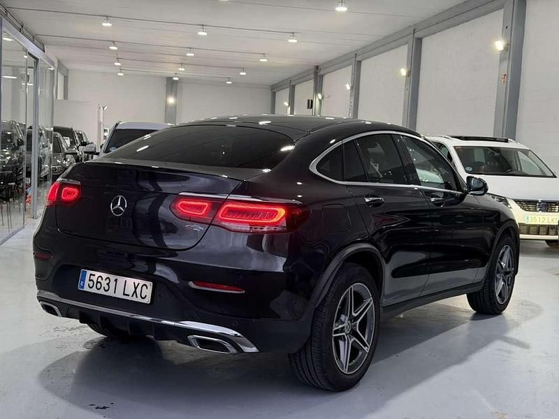 Usado Mercedes GLC220 194 CV (142 kW) 2022 Gris Coupe