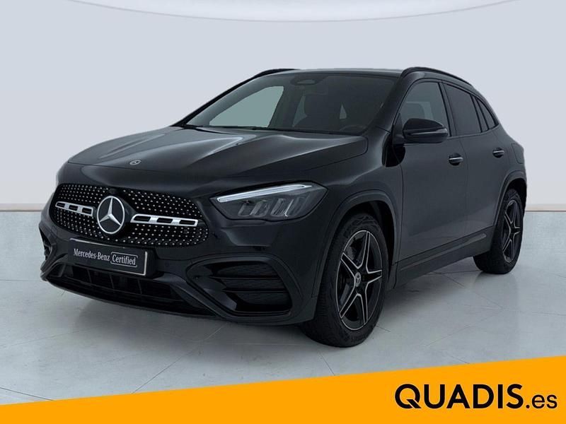 Negro Usado 2024 Mercedes GLA200 SUV | 44.900 € - Imagen 1/4
