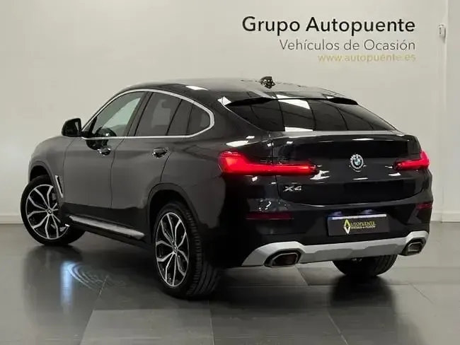 Usado BMW X4 xLine 190 CV (139 kW) 2022 Gris / plata SUV