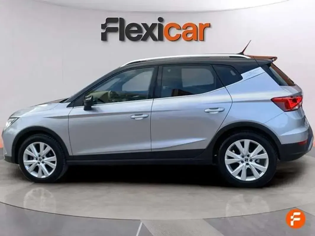 Używany Seat Arona FR 110 KM (80 kW) 2022 Szary SUV