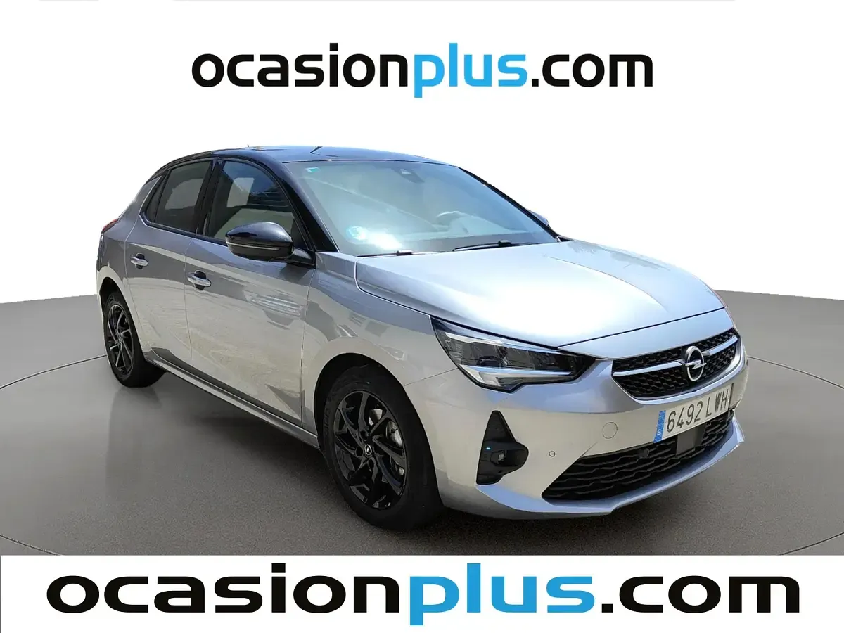 Usado Opel Corsa GS Line 101 CV (74 kW) 2022 Gris plata Utilitario