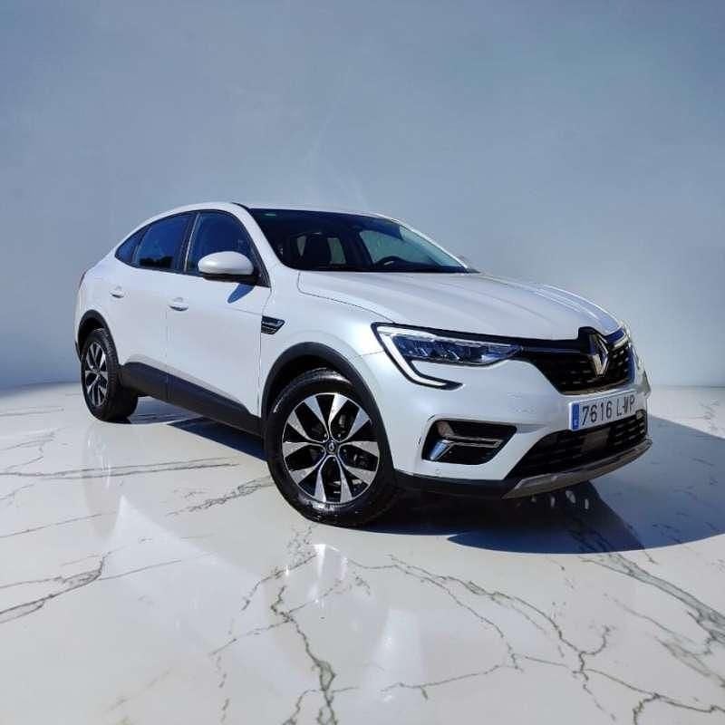 Usado Renault Arkana Engineered 143 CV (105 kW) 2022 Blanco SUV