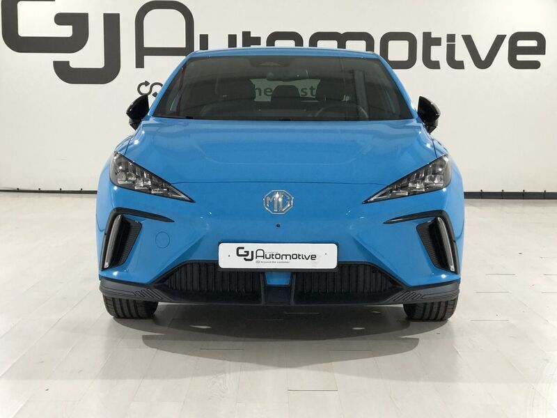 Usado MG MG4 EV Luxury 150 kW (204 CV) 2023 Azul Utilitario