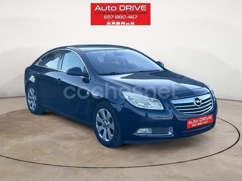 Usado Opel Insignia Selective 130 CV (95 kW) 2011 Azul Berlina