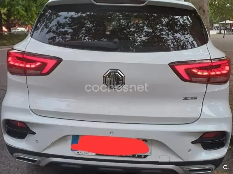Usado MG ZS Comfort 106 CV (77 kW) 2023 Blanco SUV