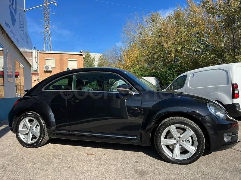 Usado VW Beetle Edition 160 CV (117 kW) 2012 Negro Utilitario