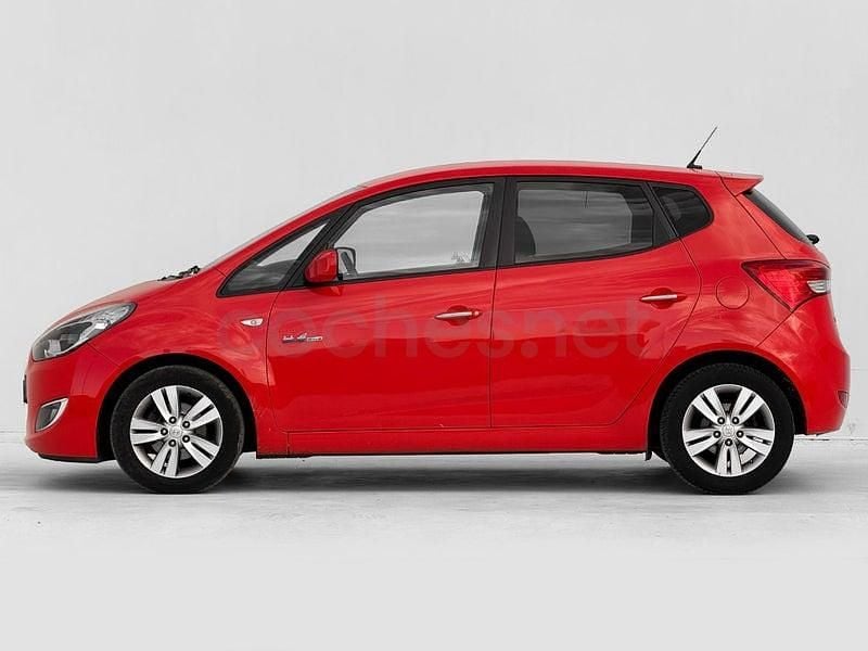 Usado Hyundai ix20 Comfort 115 CV (84 kW) 2012 Rojo Utilitario