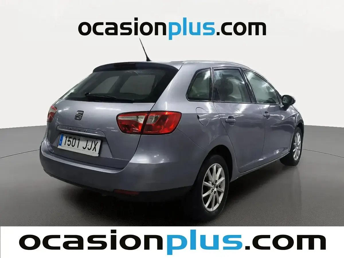 Usado Seat Ibiza ST Style 105 CV (77 kW) 2015 Gris Familiar