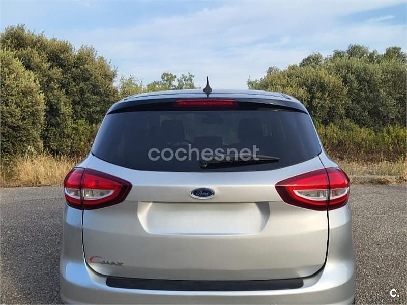 Usado Ford C-MAX Business Edition 120 CV (88 kW) 2017 Gris / plata Monovolumen