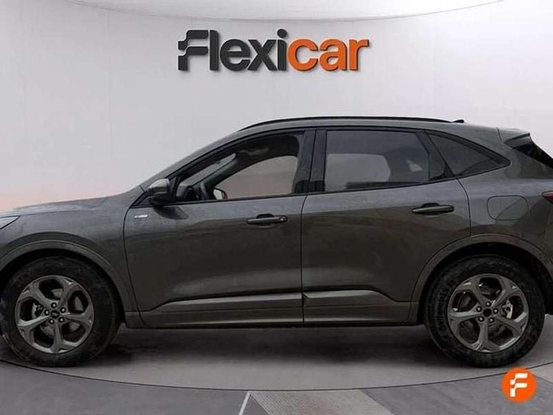 Usado Ford Kuga ST-Line 150 CV (110 kW) 2025 Gris SUV