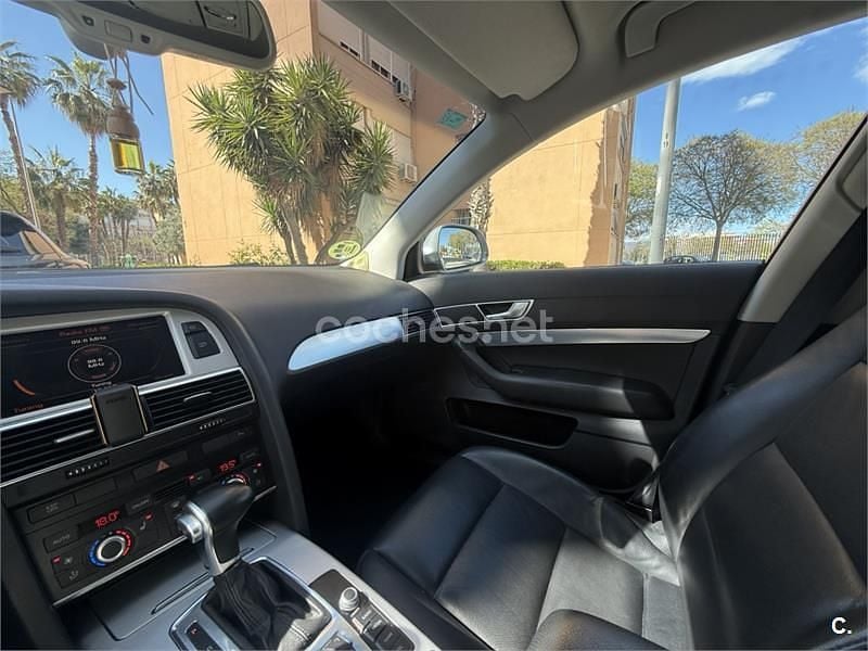 Usado Audi A6 170 CV (125 kW) 2010 Gris / plata Berlina