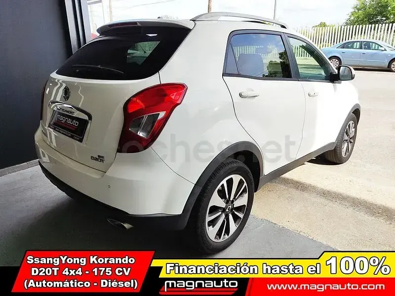 Usado SsangYong Korando Limited 175 CV (128 kW) 2014 Blanco SUV