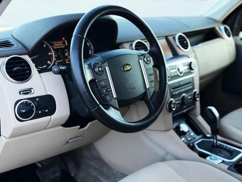 Usado Land Rover Discovery 4 SE 245 CV (180 kW) 2009 Negro SUV