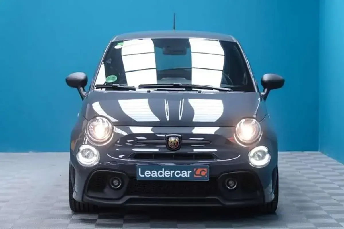 Usado Abarth 595C Competizione 179 CV (131 kW) 2022 Gris Descapotable