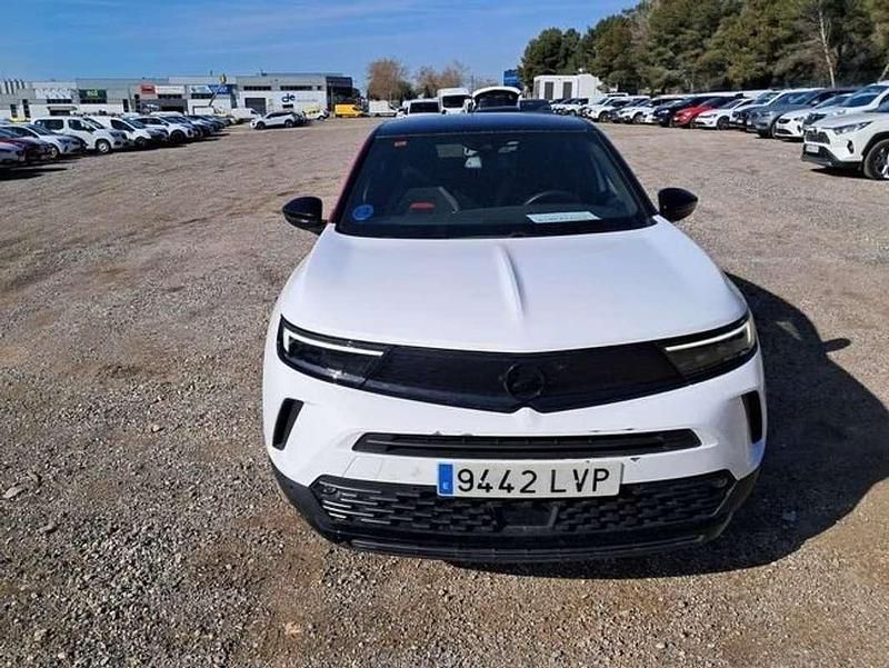 Usado Opel Mokka-e GS Line 100 kW (136 CV) 2021 Blanco SUV