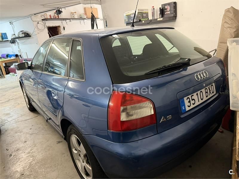 Usado Audi A3 Ambition 150 CV (110 kW) 2002 Azul Utilitario