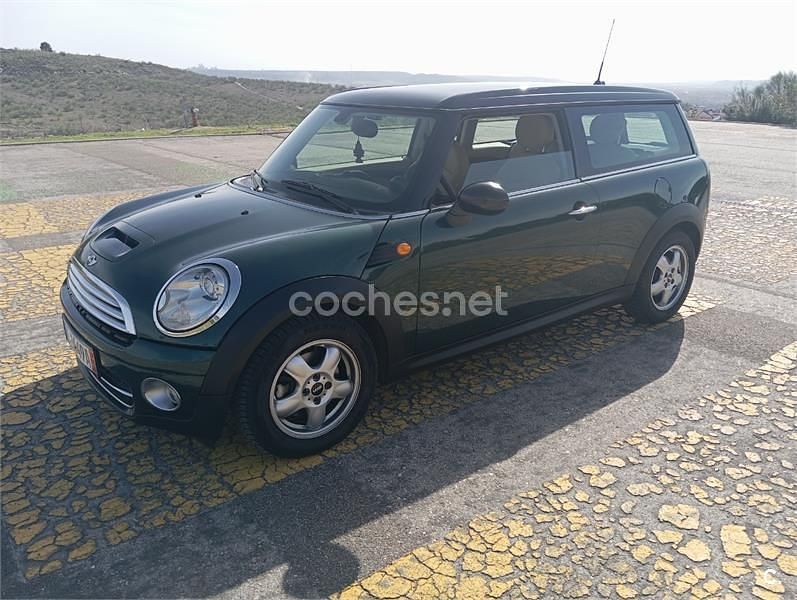 Usado Mini Cooper D Clubman 150 CV (110 kW) 2015 Verde Familiar
