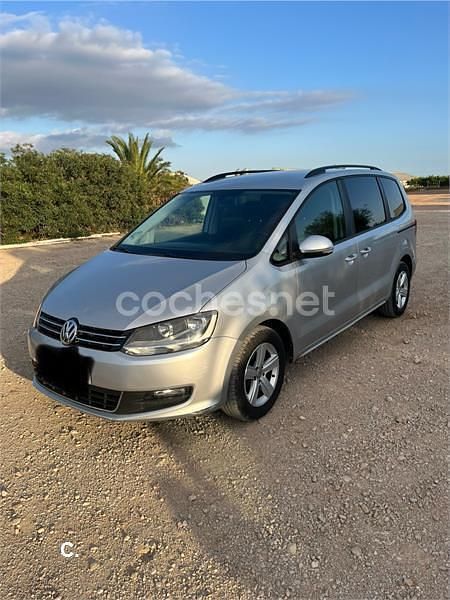 Usado VW Sharan Advance 140 CV (102 kW) 2011 Gris / plata Monovolumen