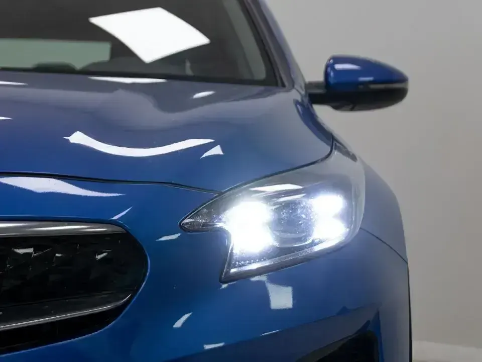 Usado Kia XCeed 141 CV (103 kW) 2022 Azul SUV