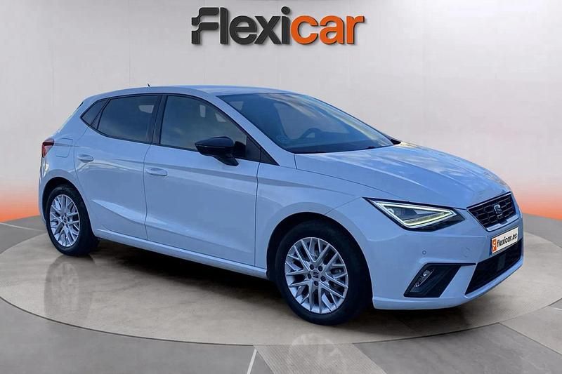 Blanco Usado 2024 Seat Ibiza FR Berlina | 15.690 € (Buen precio) - Imagen 1/4