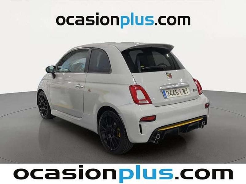 Usado Abarth 595 165 CV (121 kW) 2022 Gris Utilitario