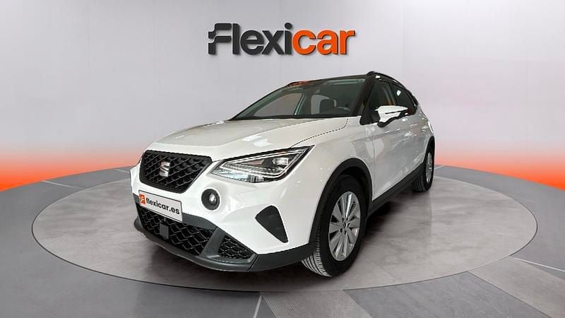 Usado Seat Arona Reference 95 HP (69 kW) 2021 Branco SUV