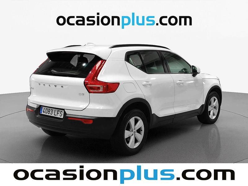 Usado Volvo XC40 Momentum 150 CV (110 kW) 2020 Blanco SUV
