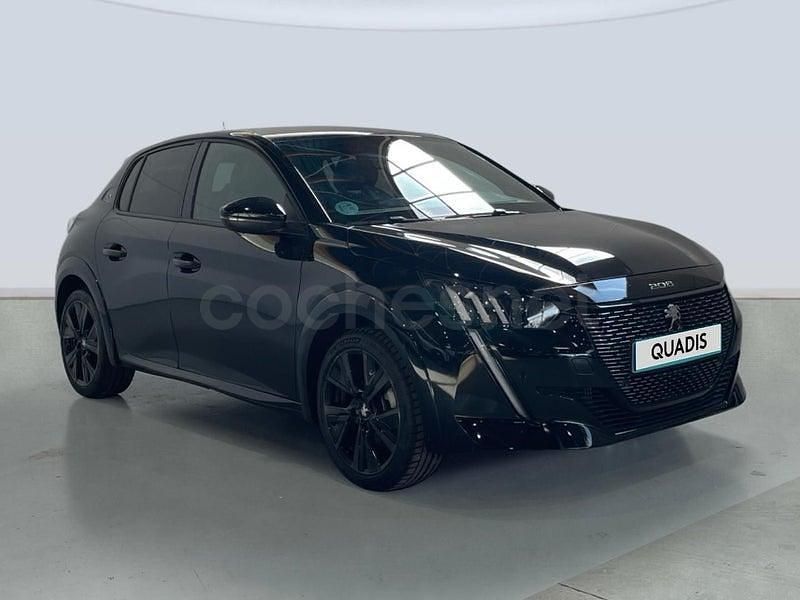 Usado Peugeot 208 GT 100 CV (73 kW) 2023 Negro Utilitario