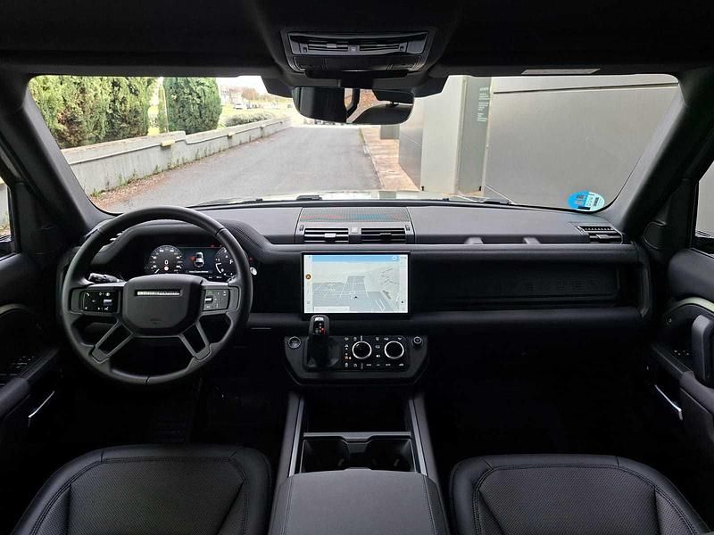 Usado Land Rover Defender SE Dynamic 249 CV (183 kW) 2025 Verde SUV