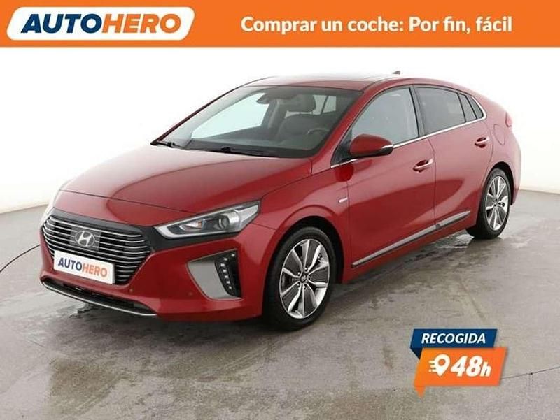 Usado Hyundai Ioniq Style 141 CV (103 kW) 2018 Rojo Utilitario