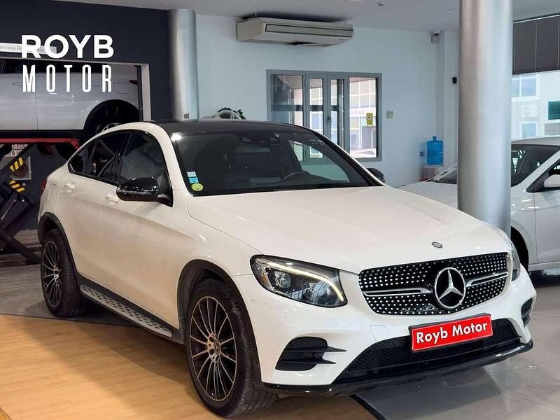 Usado Mercedes GLC220 AMG 170 CV (125 kW) 2017 Blanco Coupe