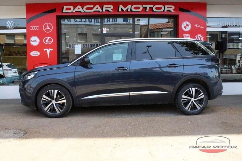 Usado Peugeot 5008 GT-line 150 CV (110 kW) 2017 Verde Monovolumen
