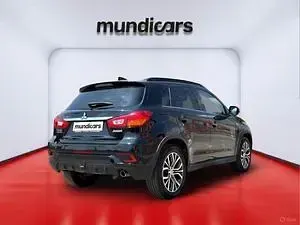 Usado Mitsubishi ASX Motion 117 CV (86 kW) 2018 Negro SUV