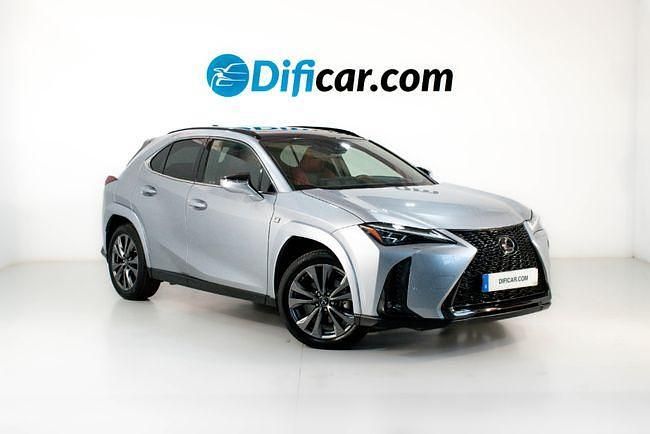 Usado Lexus UX Sport Line 184 CV (135 kW) 2023 Plata SUV