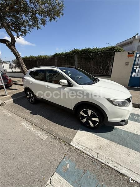 Usado Nissan Qashqai Premium Edition 110 CV (80 kW) 2015 Blanco SUV