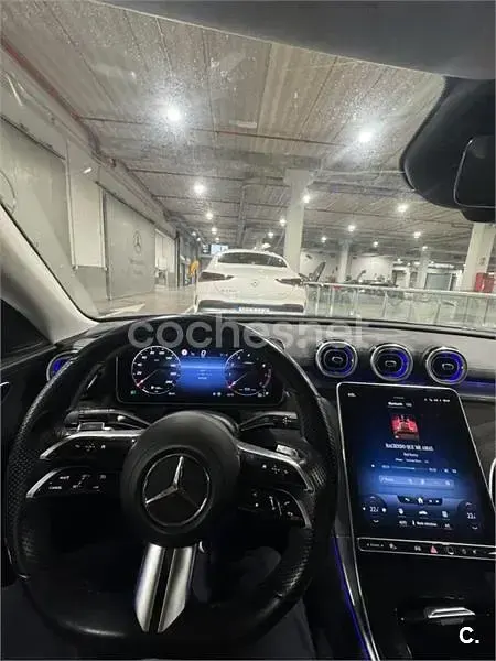 Käytetty Mercedes C200 184 HP (135 kW) 2022 Sininen Sedan